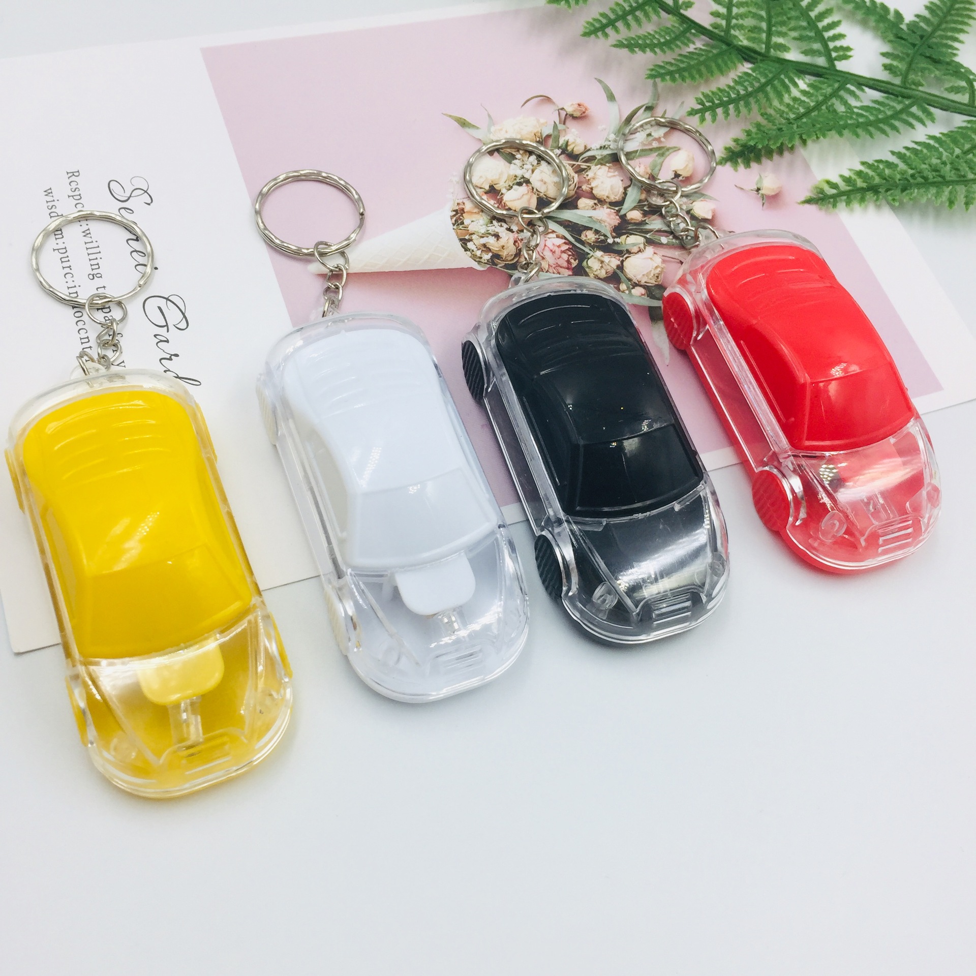 Transfronterizo luz luminosa de color abridor de botellas de coche cerveza knock llavero bolsa colgante imprimible logo regalo creativo