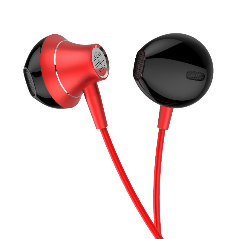 Fabricantes de gran alcance en stock de metal auriculares con cable en la oreja bajo pesado control de alambre con micrófono teléfono móvil ordenador karaoke auriculares