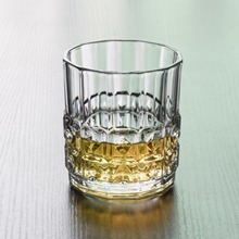 厂家销透明玻璃杯创意酒吧KTV洋酒杯礼品高白料个性方格威士忌杯