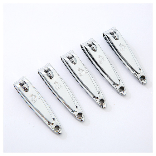 The shopkeeper recommends Qiangren QR602 nail clippers, small flat head nail clippers, unisex nail clippers wholesale