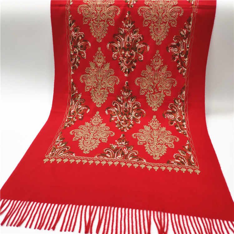 Yunnan otoño y invierno bufandas bordadas de cachemira patrón floral de frisa espesa pañuelo estilo nacional al por mayor