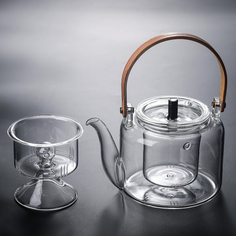 Glass capacious teapot for home use