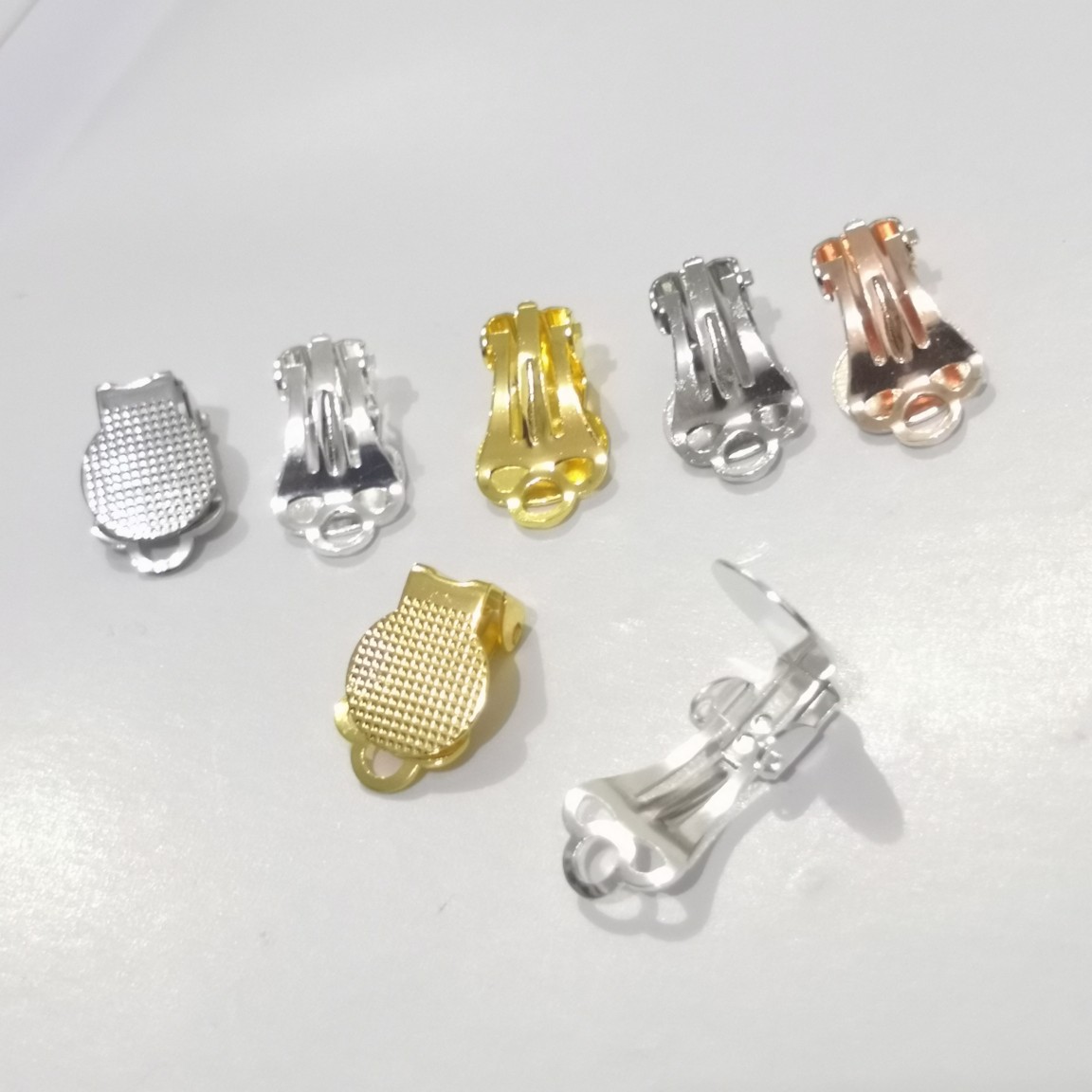 平底青蛙耳夹无耳洞青蛙夹平面隐形耳夹配件花型夹片耳夹材料批发