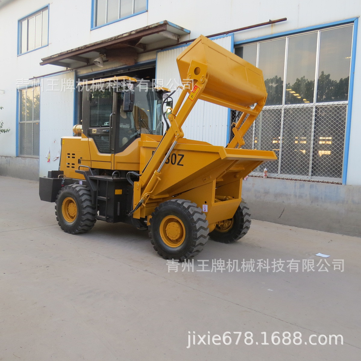 工地液压自卸柴油前、侧翻斗车 四驱装载机厂家 工程柴油蹦蹦车