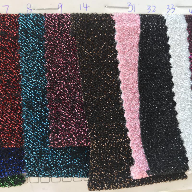Exterior sola Venta caliente brillante de punto elástico poliéster amoníaco cebolla en polvo grueso hilo de tela vestido de tela multicolor KG al por mayor