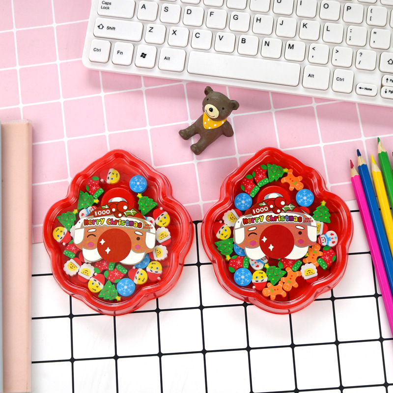 Creativo Navidad pequeño Borrador de partículas de dibujos animados bandeja de color de goma papelería traje de vacaciones pequeño regalo al por mayor