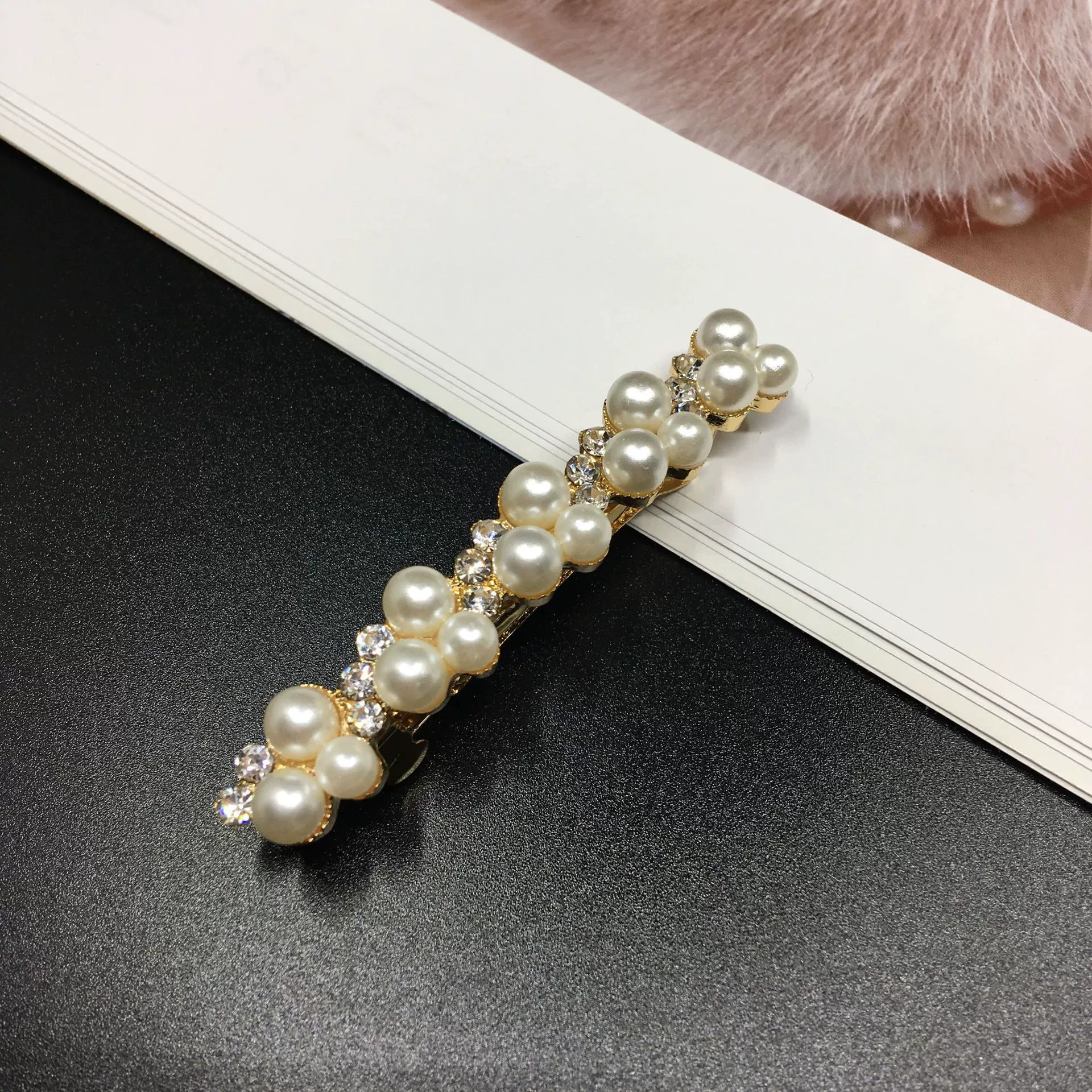 Hairgrip pearl, bangs, Korean style