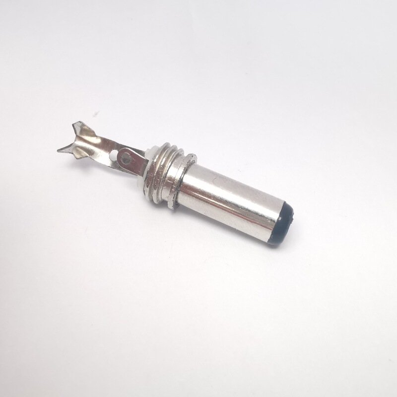 Power Supply Dc Plug Copper Shell Cylindrical White Core 2.0-2.5 Main Body Long Body 14.0 Welding Wire Manufacturer Power Supply Dc Plug Copper Shell Cylindrical White Core 2.0-2.5 Main Body Long Body 14.0 Welding Wire Manufacturer