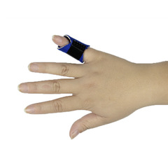 Finger Splint with Small Finger Fixation, Thumb Support, Rehabilitation Immobilization Device