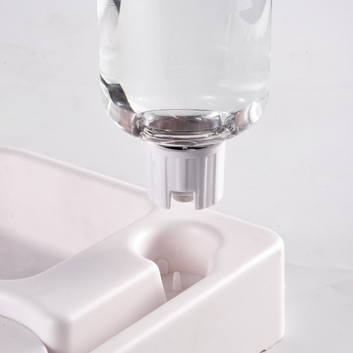 Wholesale Pipitao multifunctional wall-mounted cat bowl with water bottle, loving automatic drinking wall corner pet bowl