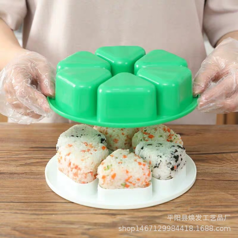 Triángulo de la bola de arroz Bento caja de sushi japonés herramienta de molienda de arroz de algas seis en uno herramienta de fabricación de moldes al por mayor