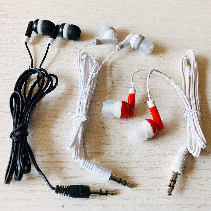 Promotional wholesale gift matching headset color wired in-ear MP3 mobile phone universal 3.5mm small headset factory
