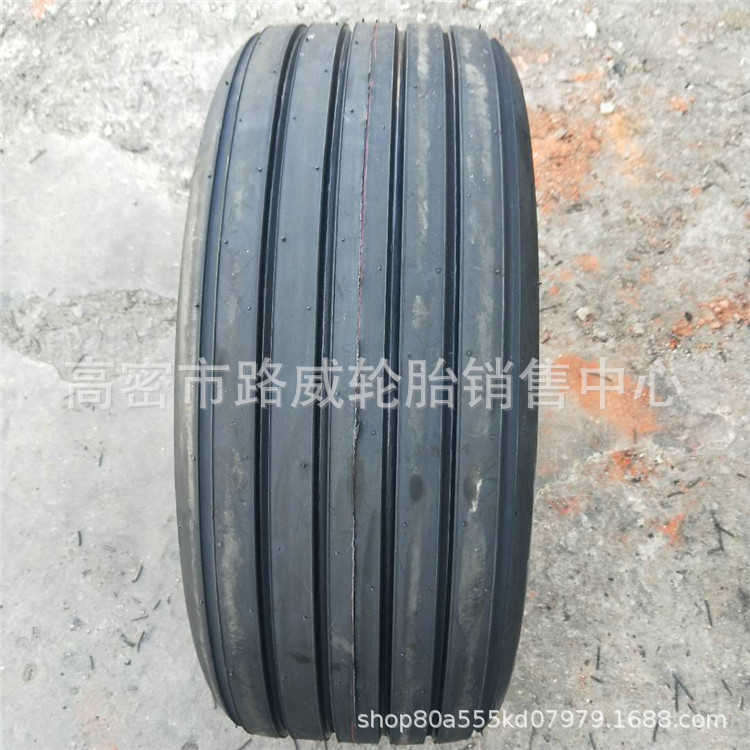 11L-15 玉米收割机轮胎  农用轮胎 曲线花纹联合导向轮胎