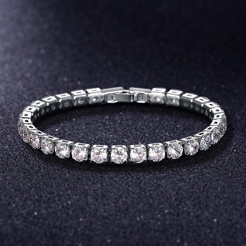 fashionable bracelet