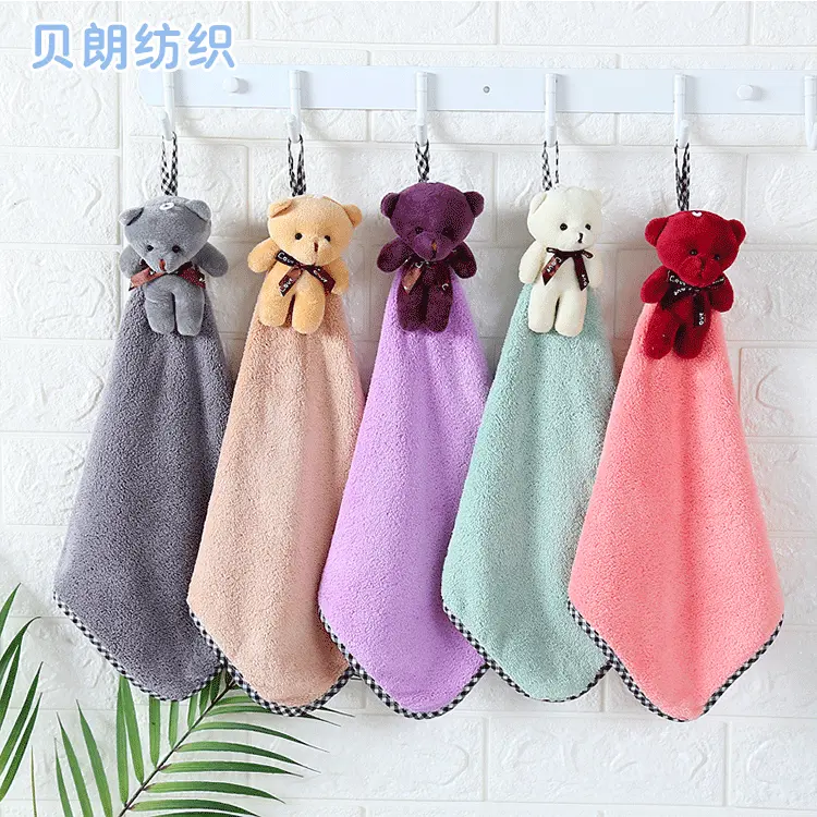 日用品家居珊瑚绒方巾小熊儿童卡通挂式擦手巾一件代发小毛巾挂巾