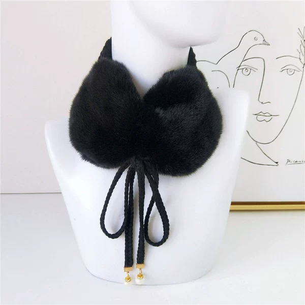 4 plush hanging beads black