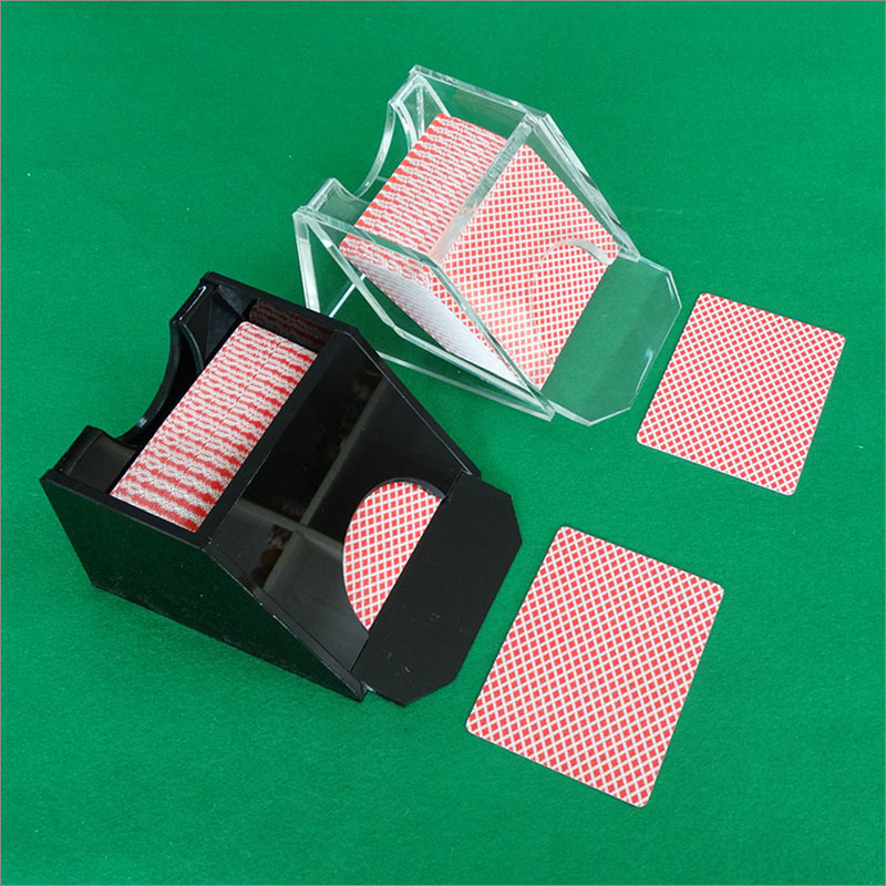 Máquina de emisión de tarjetas de póquer máquina de emisión de tarjetas manual negro o transparente puede contener 1 caja de tarjeta de cubierta