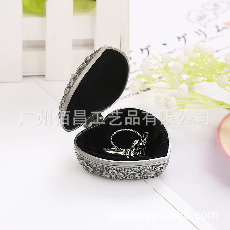 Сердцевидная металлическая коробка для хранения PC-2001S/P, цинковый сплав, 6×6×3.2 см, античная жестяная отделка