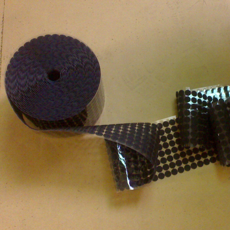 Manufacturers supply Velcro, hasp, die-cut adhesive round hasp, self-adhesive Velcro for helmets