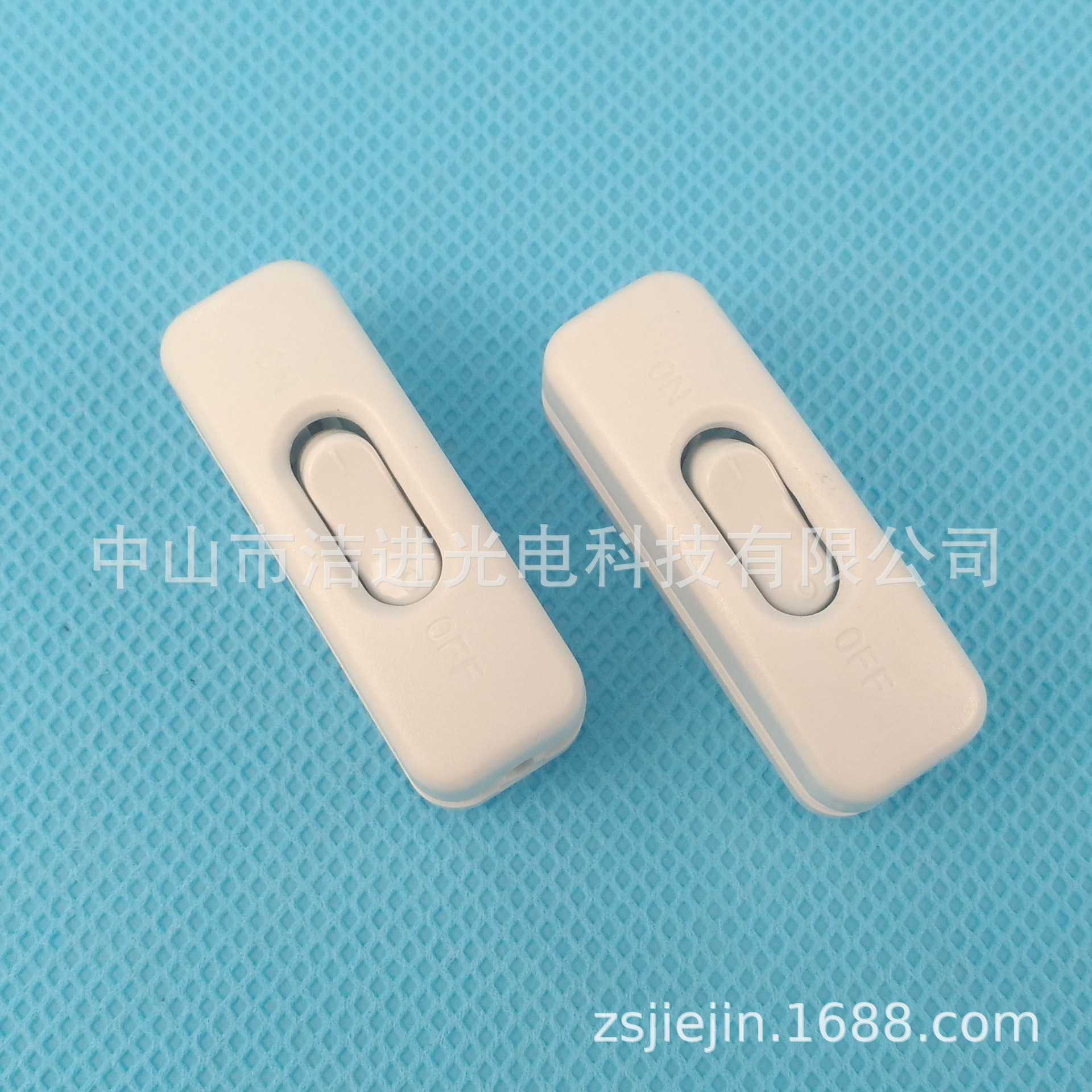 2464#电子线专用OJ-313M孔船型线上中途翘板按键开关 UBS圆孔开关