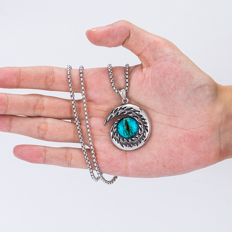 Hip hop eight diagrams men's stainless steel fashion brand Blue Devil eye titanium steel necklace new sweater chain men