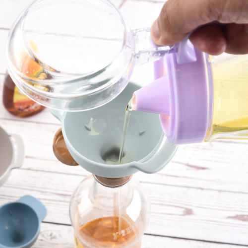 Plastic oil funnel four-in-one multifunctional funnel set filter oil pot kitchen household oil pouring filter funnel