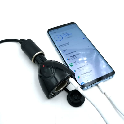 Dual USB Cigarette Lighter Car Siqaret yandırıcısı
