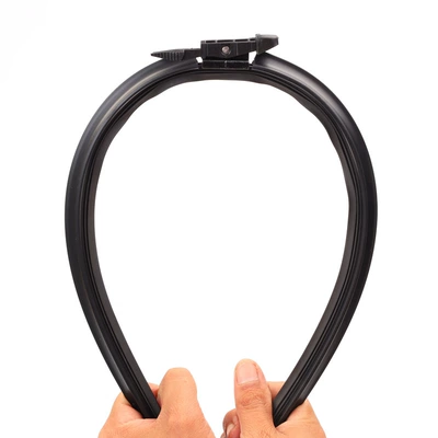 Wiper C- class wiper