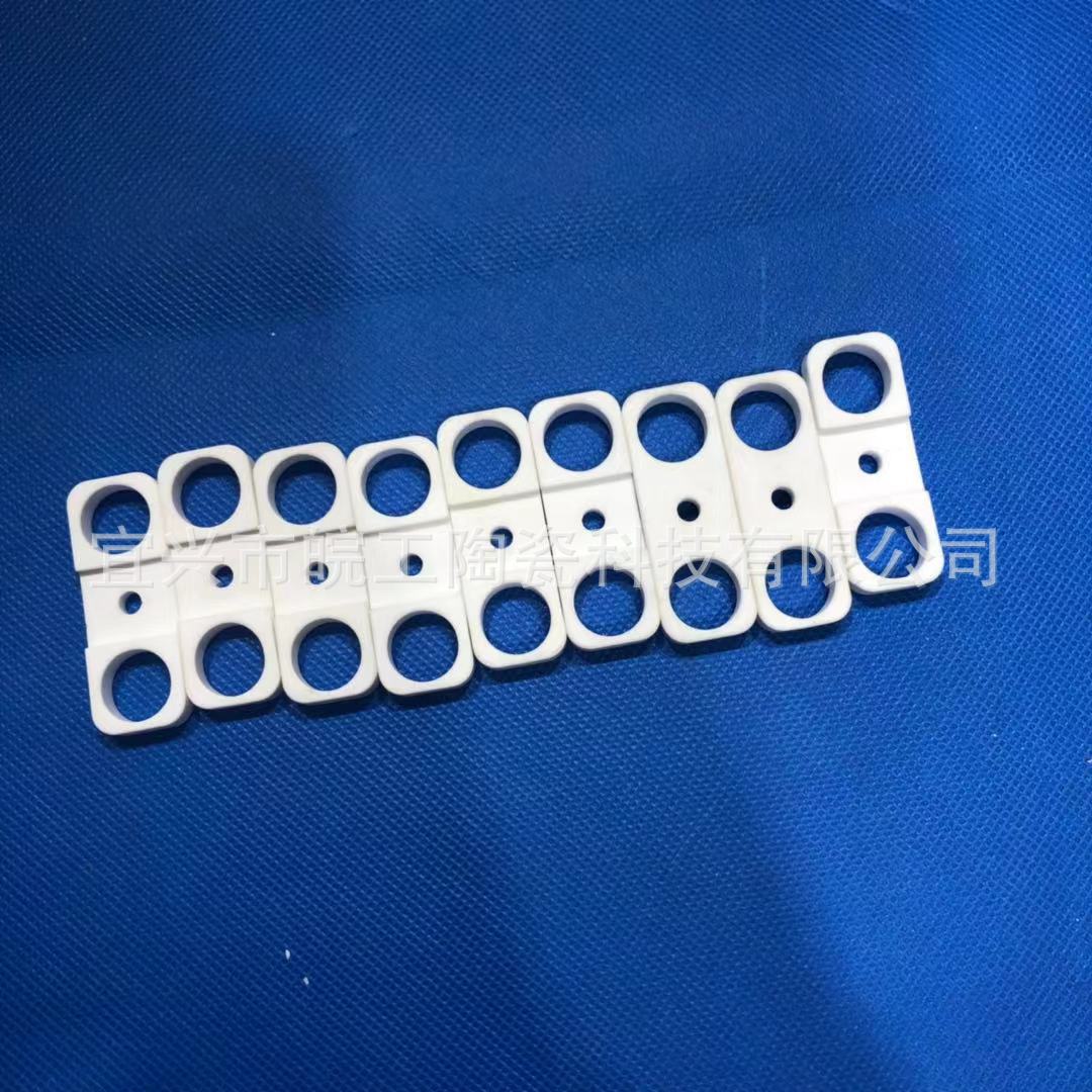 异形95氧化铝陶瓷条发热芯工业热辐射宝塔陶瓷端子电子元器件配件
