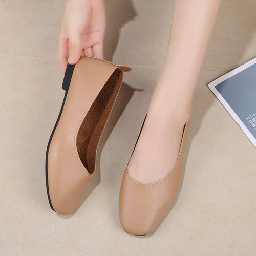 2024 Fashion Korean Style Single Shoes Small Leather Shoes Square Head Driver Shoes Workplace Work Shoes Spring and Autumn Trendy Comfortable 