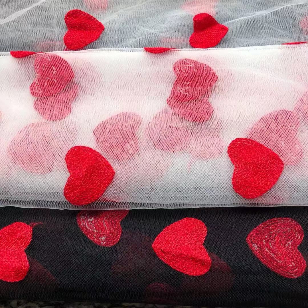 En stock al por mayor rojo amor bordado tela de malla bordado malla artesanía ropa para niños hanfu Lolita vestido tela