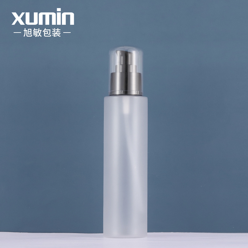 En stock 150ml de loción de hombro plano esmerilado bomba de presión botella esencia botella de líquido portátil sub-embalaje botella vacía Xumin material de embalaje