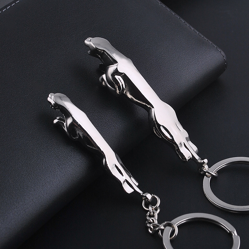 Metal Creative Jaguar Car Logo Keychain Exquisite Jaguar Keychain Exhibition Corporate Gift