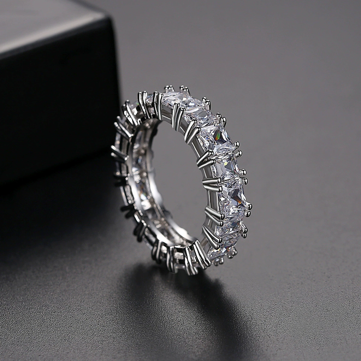锦瑟 (Cross-border trading), brass fashionable ring with stone with zircon, European style, light luxury style