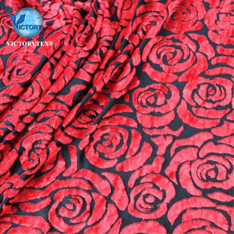 时尚女装面料针织纬编绒布红色玫瑰花烧花烂花人棉粘胶天鹅绒布