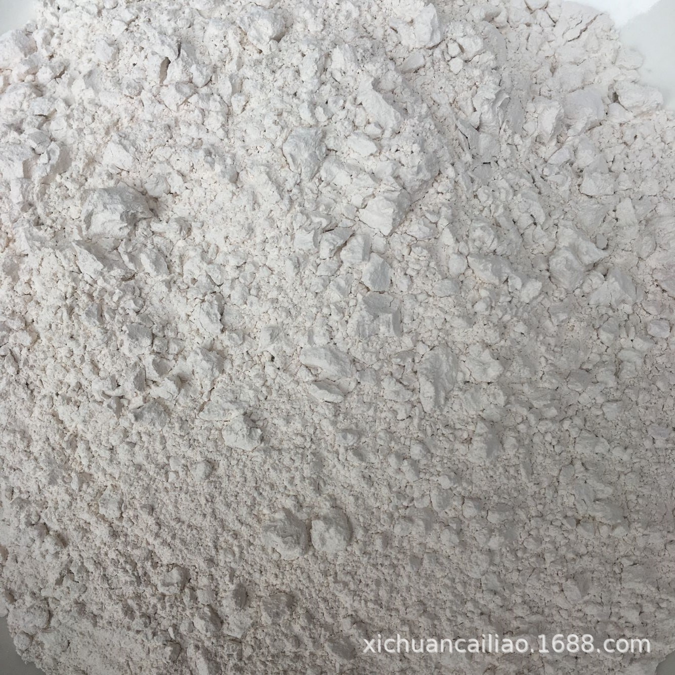 批发供应膨润土钠级400目 钙级22黏度 膨润土粉钻井油田