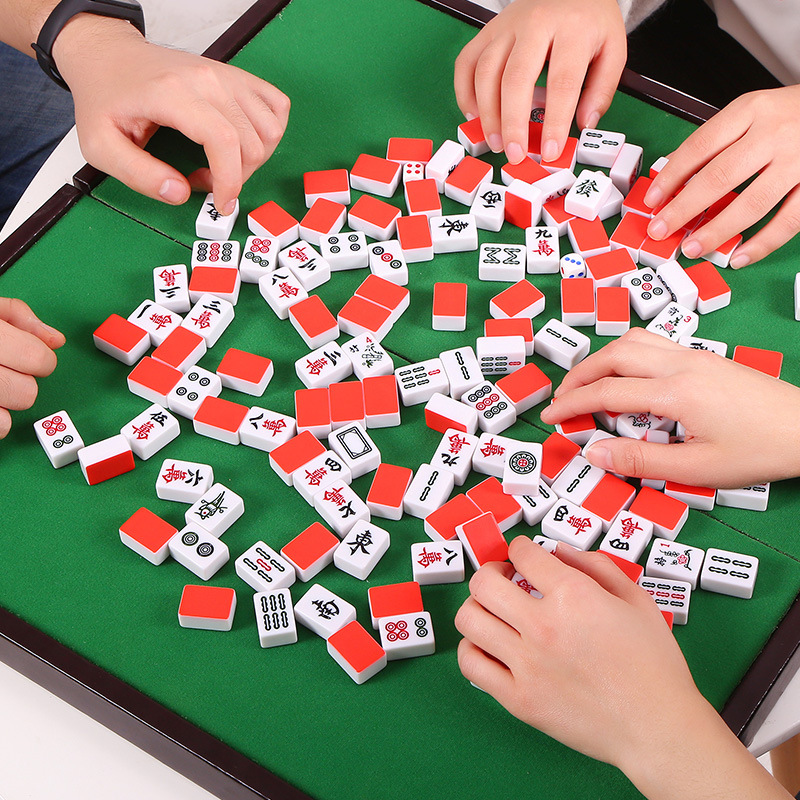 Nueva 26mm mini Mahjong portátil de viaje estudiante dormitorio llevar mini bolsillo tamaño pequeño tarjeta Mahjong