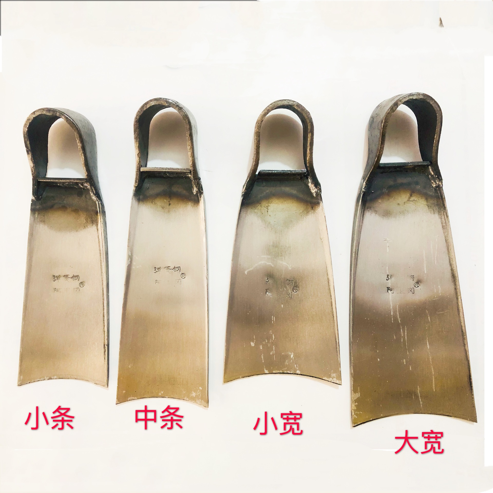 弹簧钢大锄头开山挖笋条锄头除草松土农用宽板锄大宽口锄码子锄