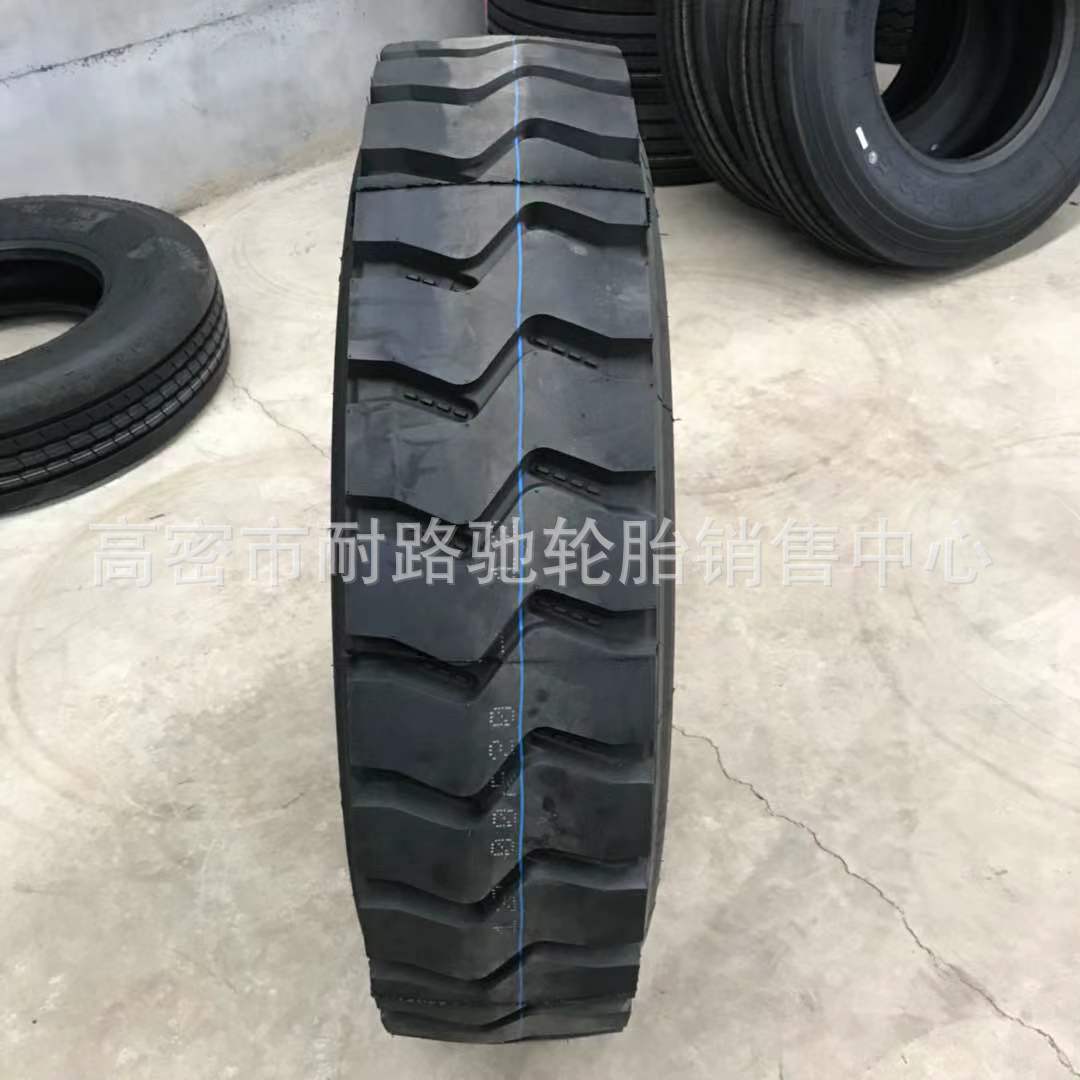 全钢丝轮胎1200R20 1100R20 900R20 825R16矿山翻斗货车轮胎