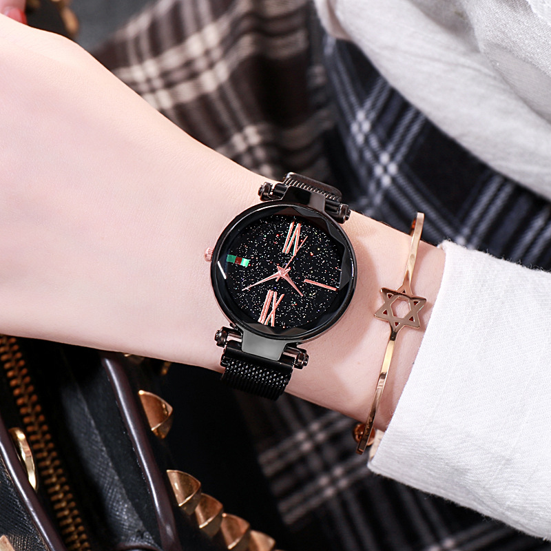 Celebridad de Internet TikTok mismo estilo reloj de mujer perezoso imán Correa imán reloj moda cielo estrellado reloj para mujer