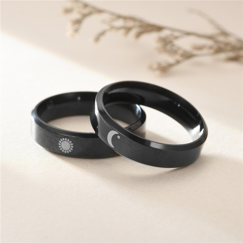European and American Amazon's new 6mm moon and sun ring sun, moon and stars couple ring titanium steel men's and women's love finger