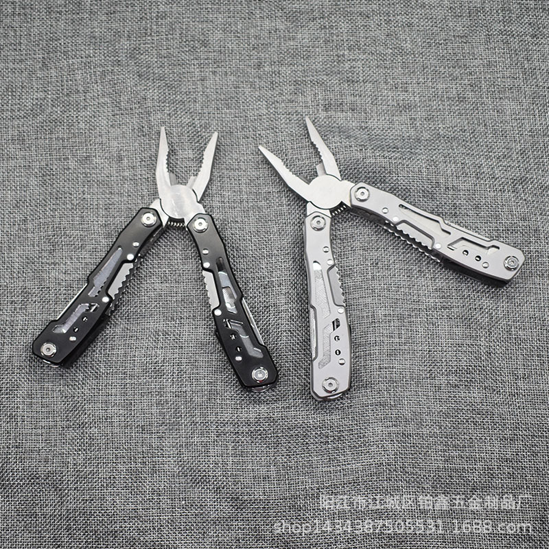 厂家生产多功能工具钳子 户外野营便携折叠钳 礼品钳