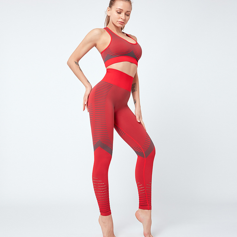 Conjunto deportivo de dos piezas INS, sujetador deportivo elástico con efecto push-up, transpirable, de secado rápido, pantalones de yoga de cintura alta para mujer, ajustados.