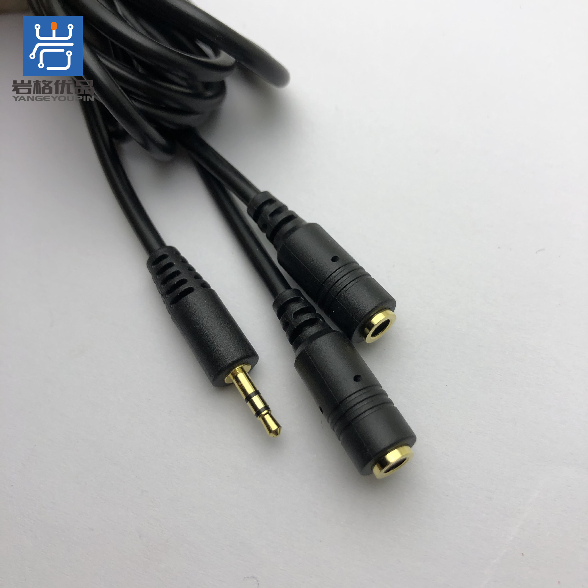 厂家制做2.5mm三极公转3.5mm母转接头耳机小转大接口镀金头互转线