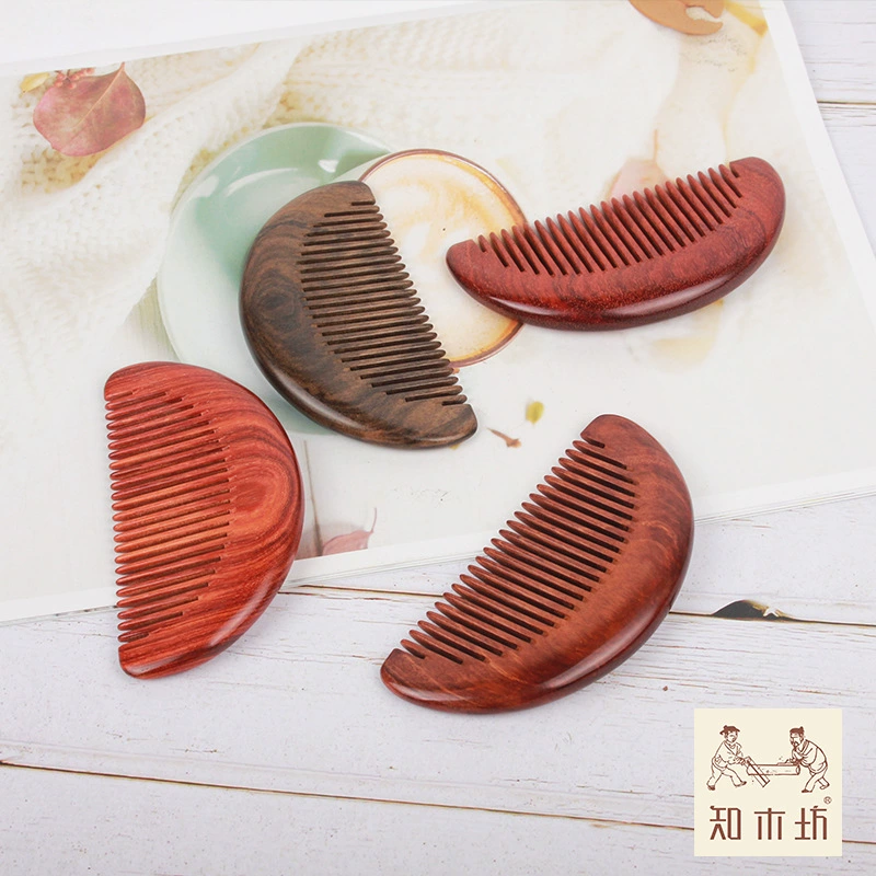 [Zhiwufang] Factory production of sandalwood children's combing small wood combat fashion ebony combed health gifts for health gifts