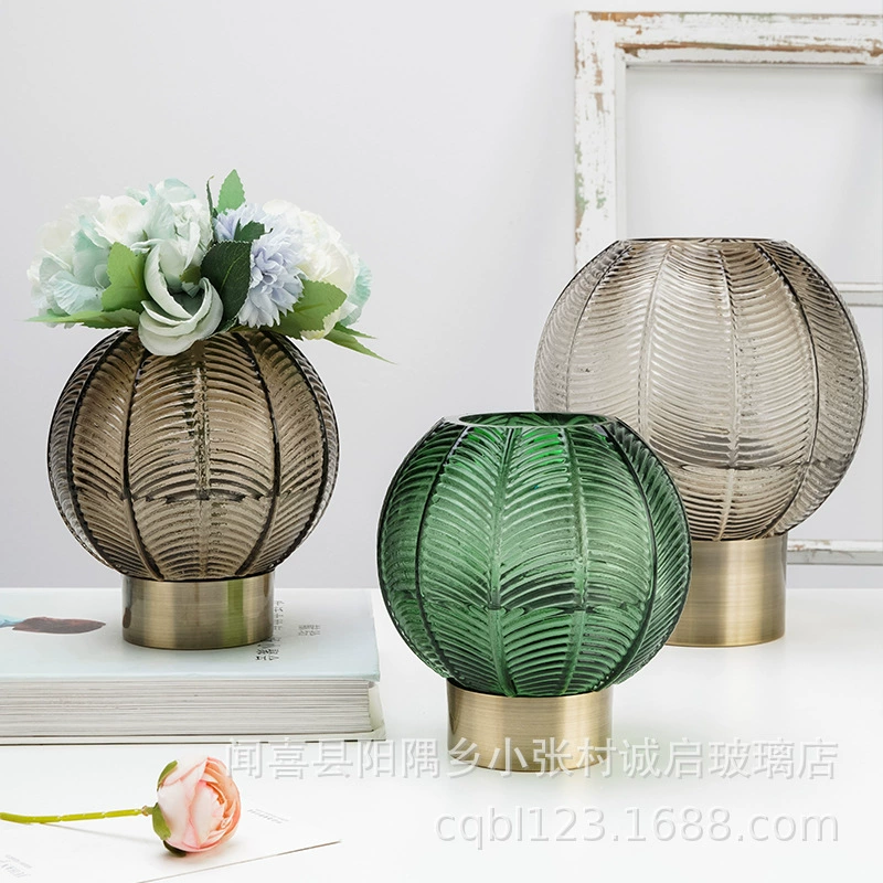 Европейский стиль дым серый зеленый тисненый нижний медный кольцо стеклянная цветная ваза коричневый шар ваза мягкое украшение