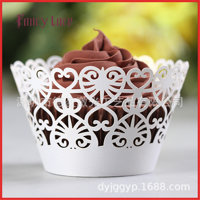 生日派对蛋糕装饰 激光镂空城堡蛋糕围边 珠光纸蛋糕纸托厂家直销