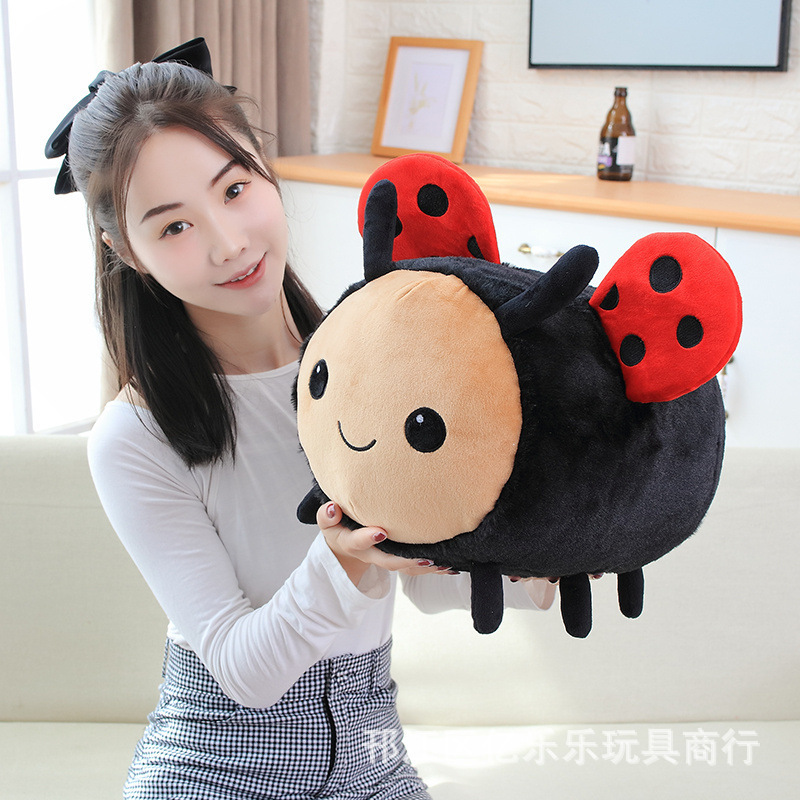 Creative simulation bee ladybug doll plush toy pillow doll kindergarten performance props