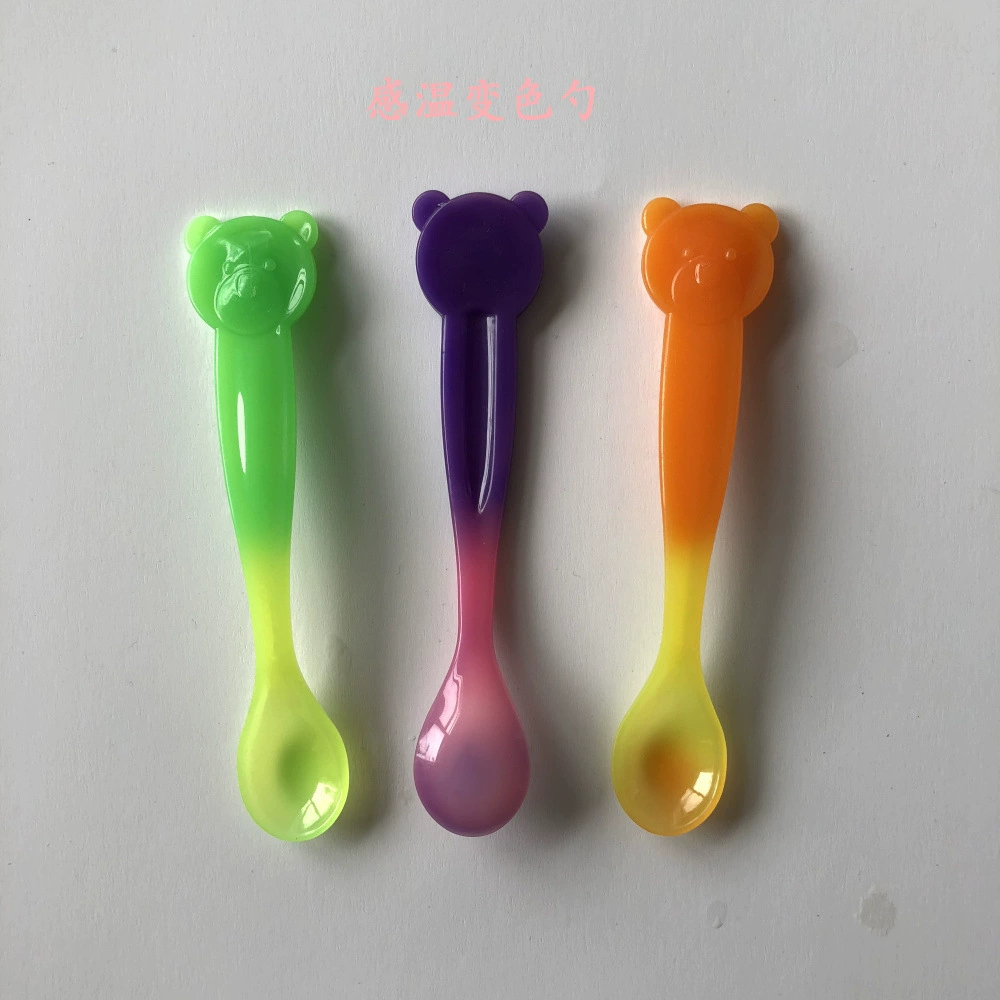 Лето холодный напиток пластиковый цвет меняется ложка может быть напечатан шаблон клиента мороженое холодный цвет изменение ложки
