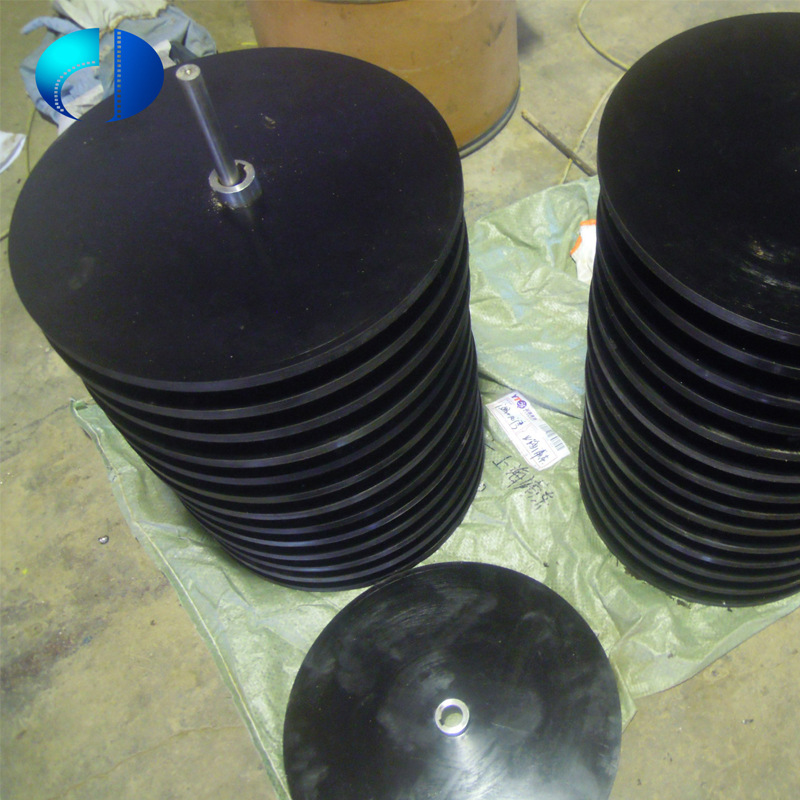 厂家加工、批发各种压紧轮、涨紧轮聚氨酯橡胶自主